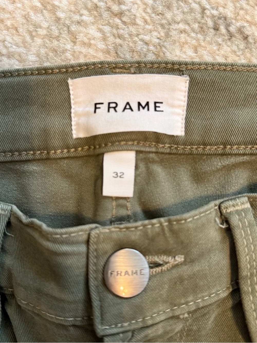 Frame Denim Slim Men’s Jeans in Washed Military